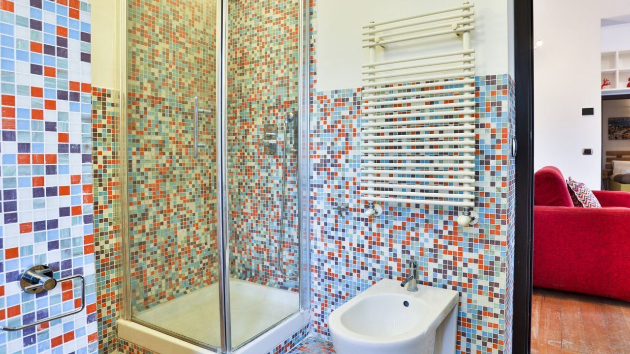 Photo of Bathroom in Quartieri Spagnoli