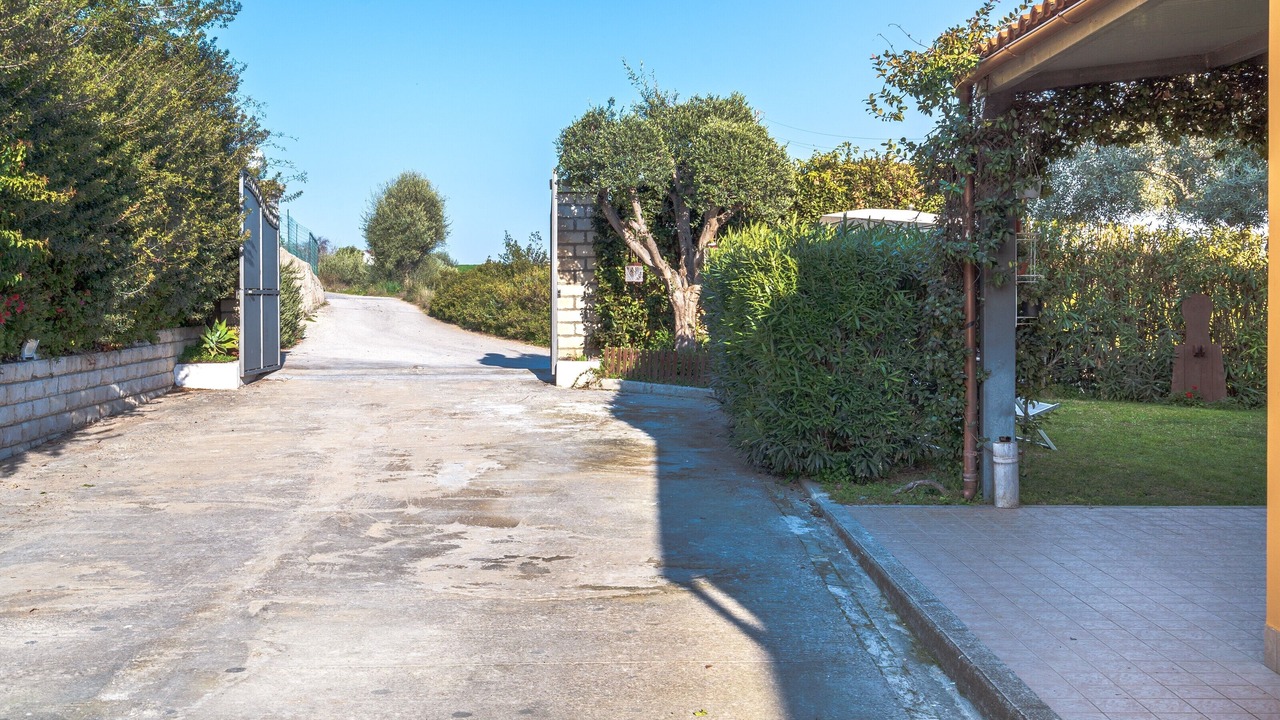 Photo of Outdoor in Avola