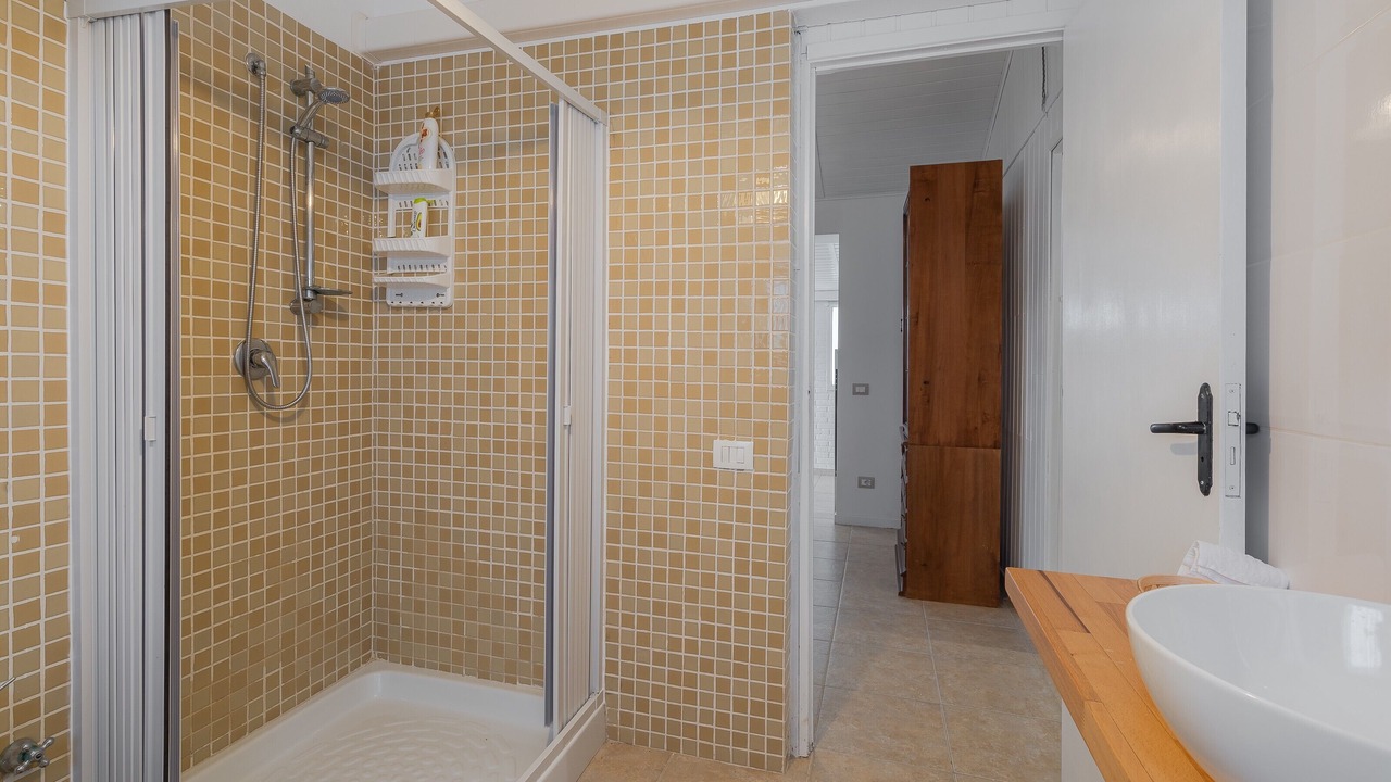 Photo of Bathroom in Noto