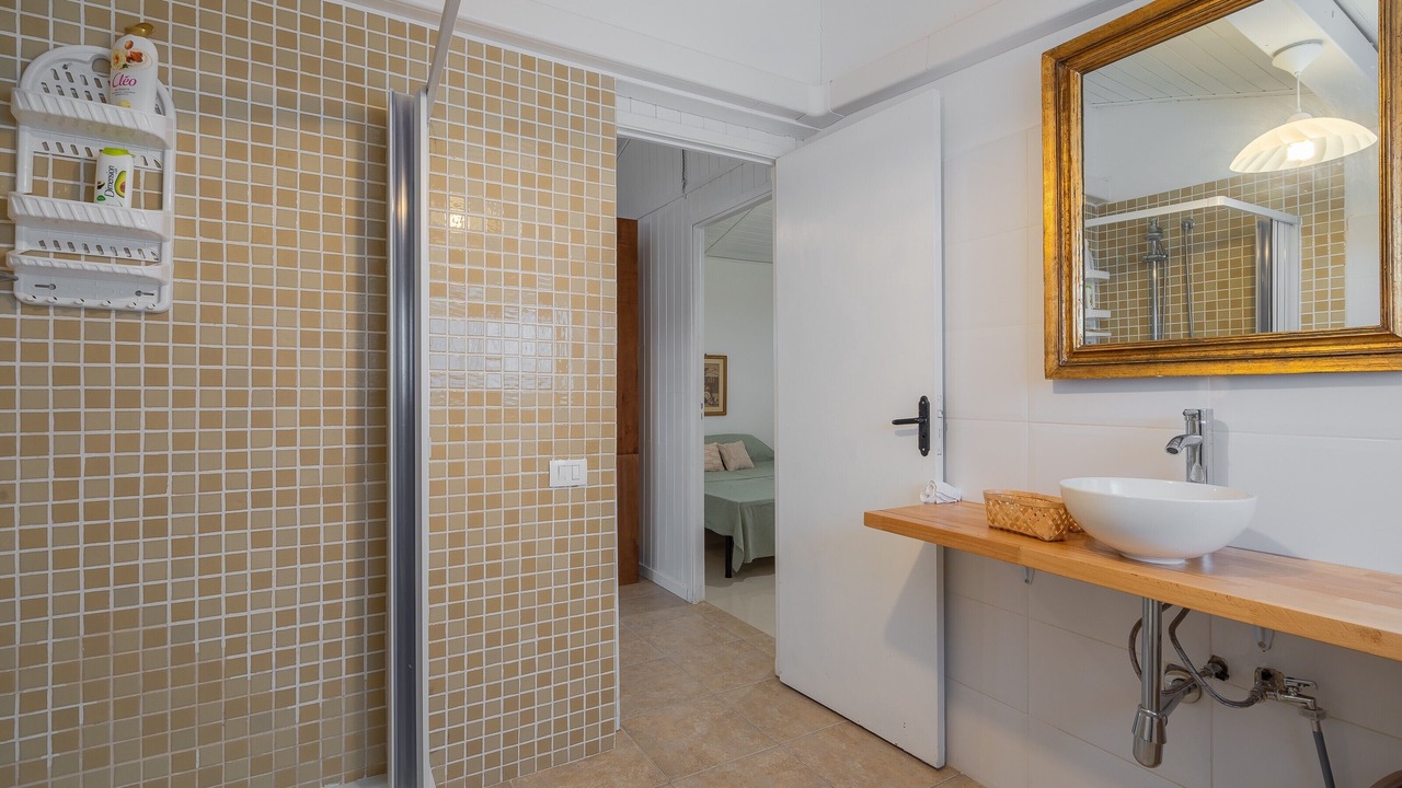 Photo of Bathroom in Noto