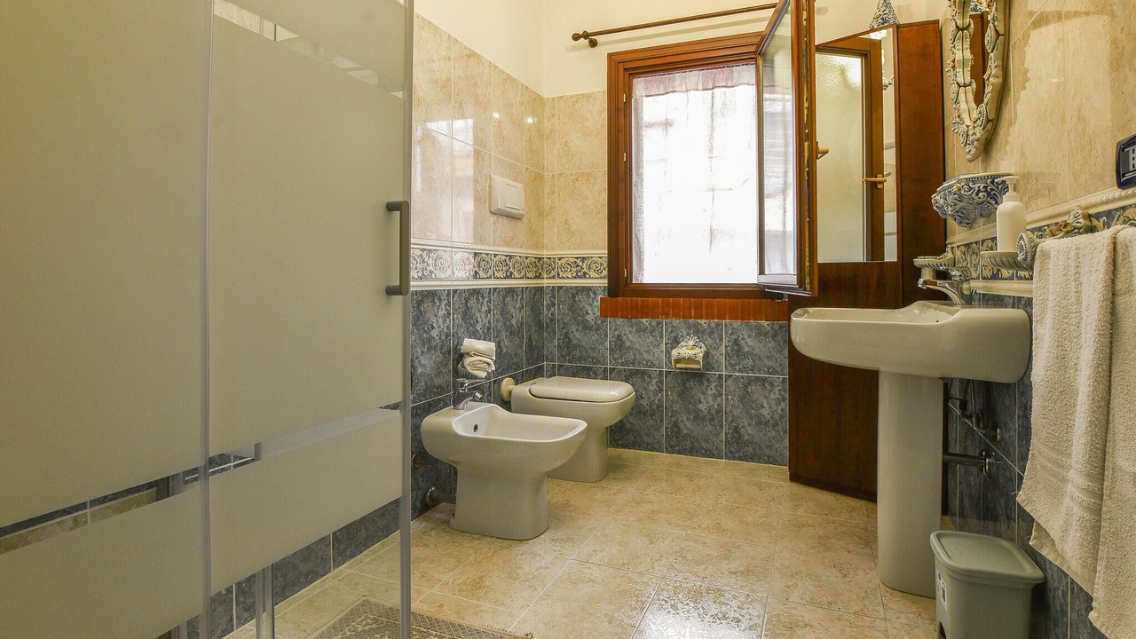 Photo of Bathroom in Trappeto