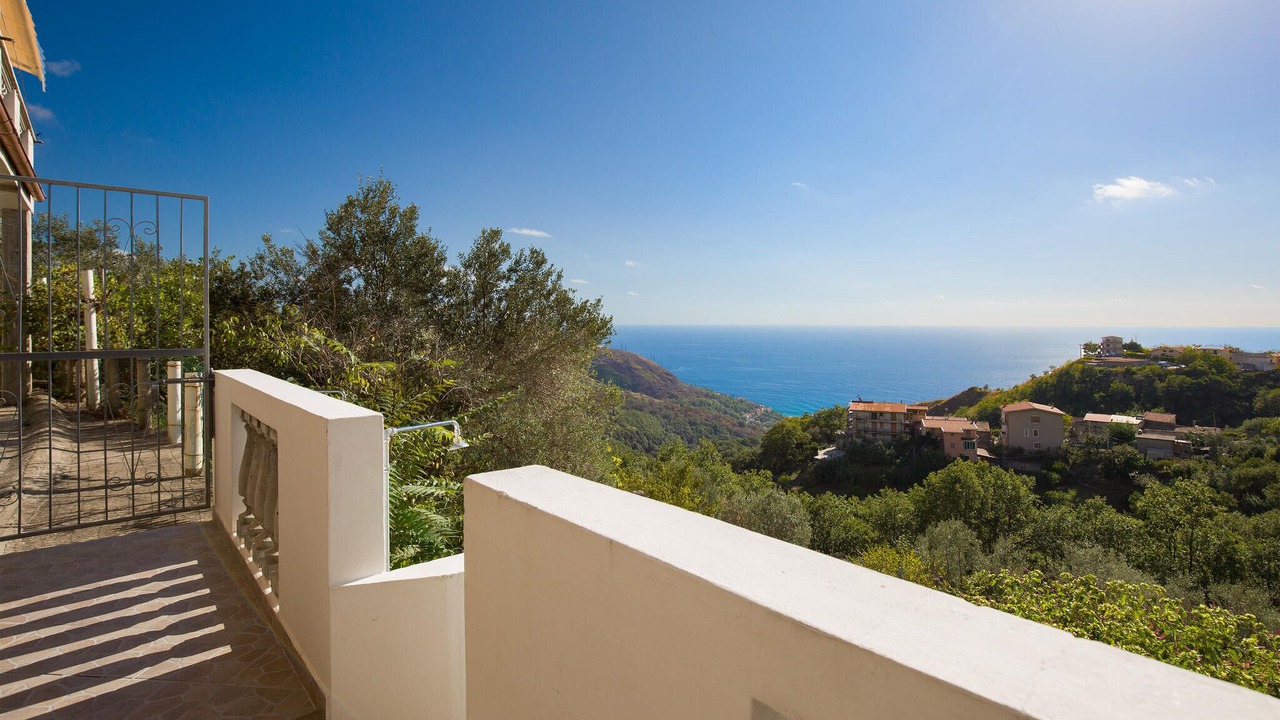 Photo of Bedroom in Cetraro