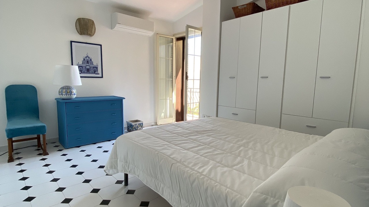 Photo of Bedroom in Avola