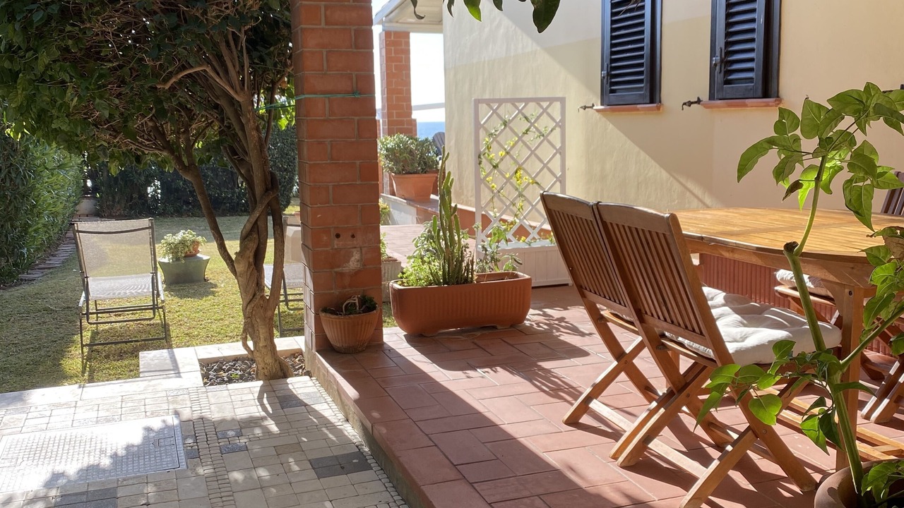 Photo of Outdoor in Avola