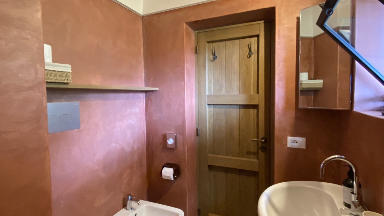 Photo of Bathroom in Pantelleria