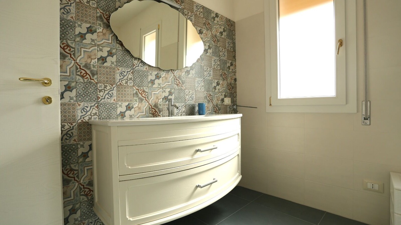 Photo of Bathroom in Marsala