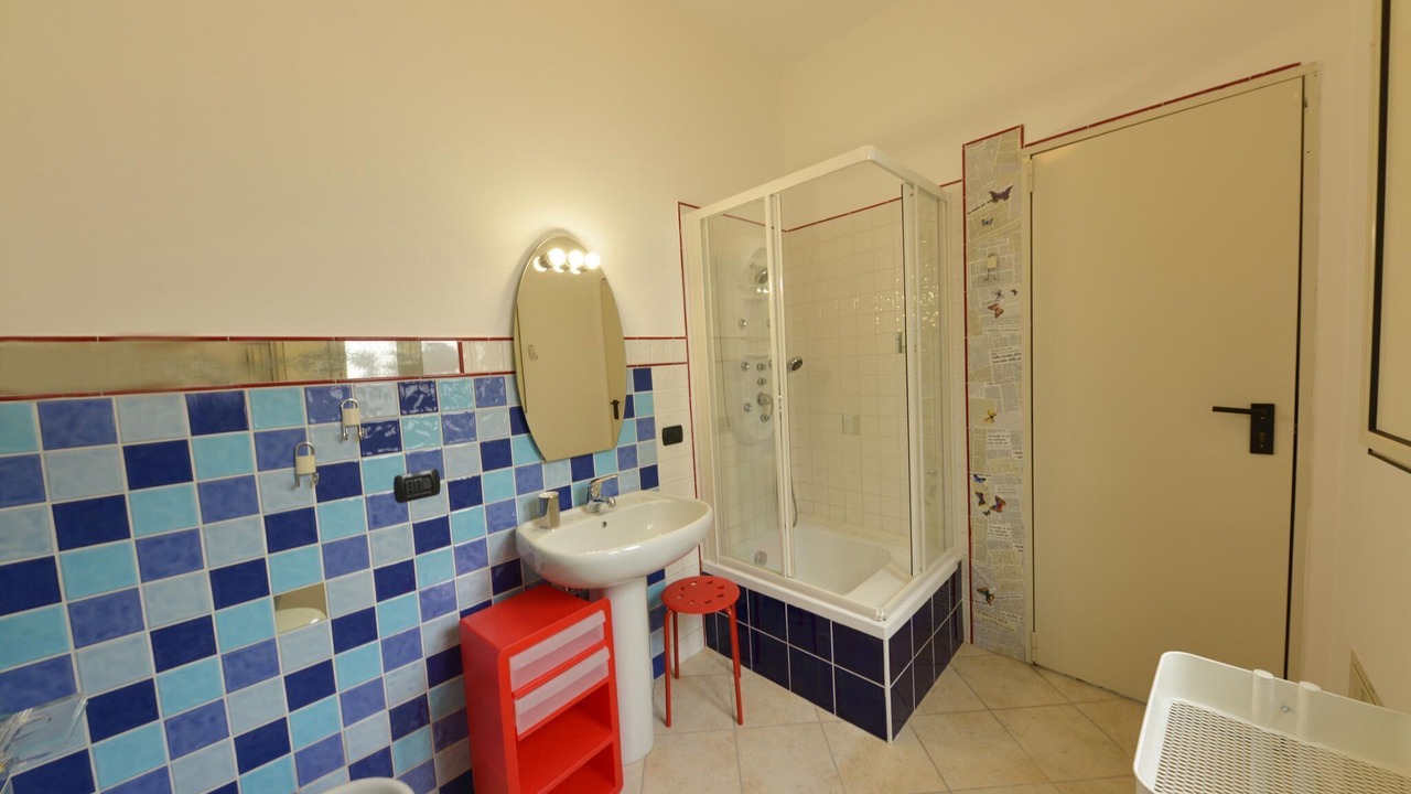 Photo of Bathroom in Floridia