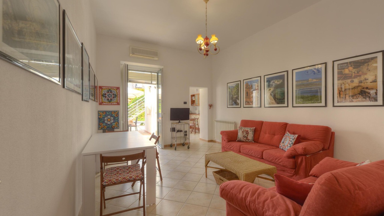 Photo of Livingroom in Floridia