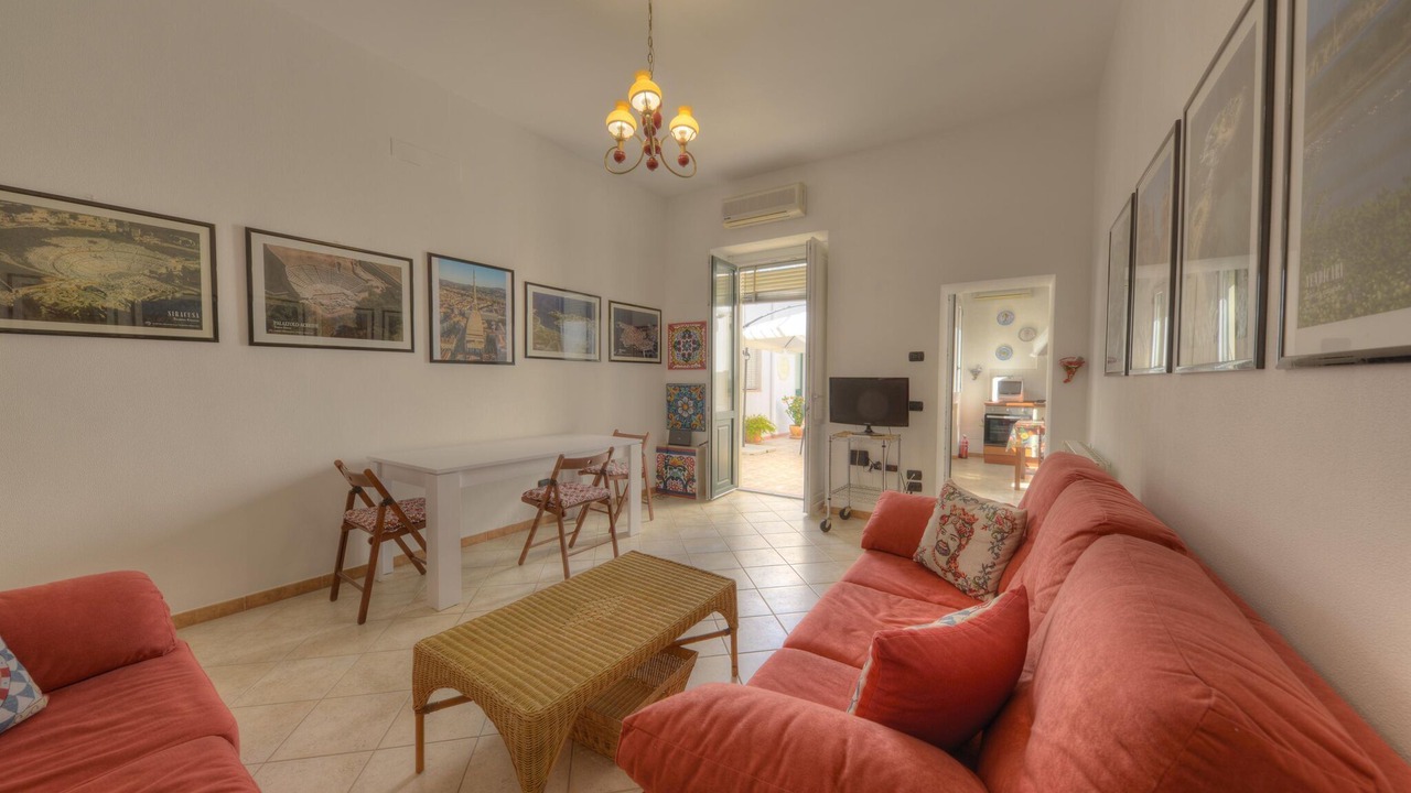 Photo of Livingroom in Floridia