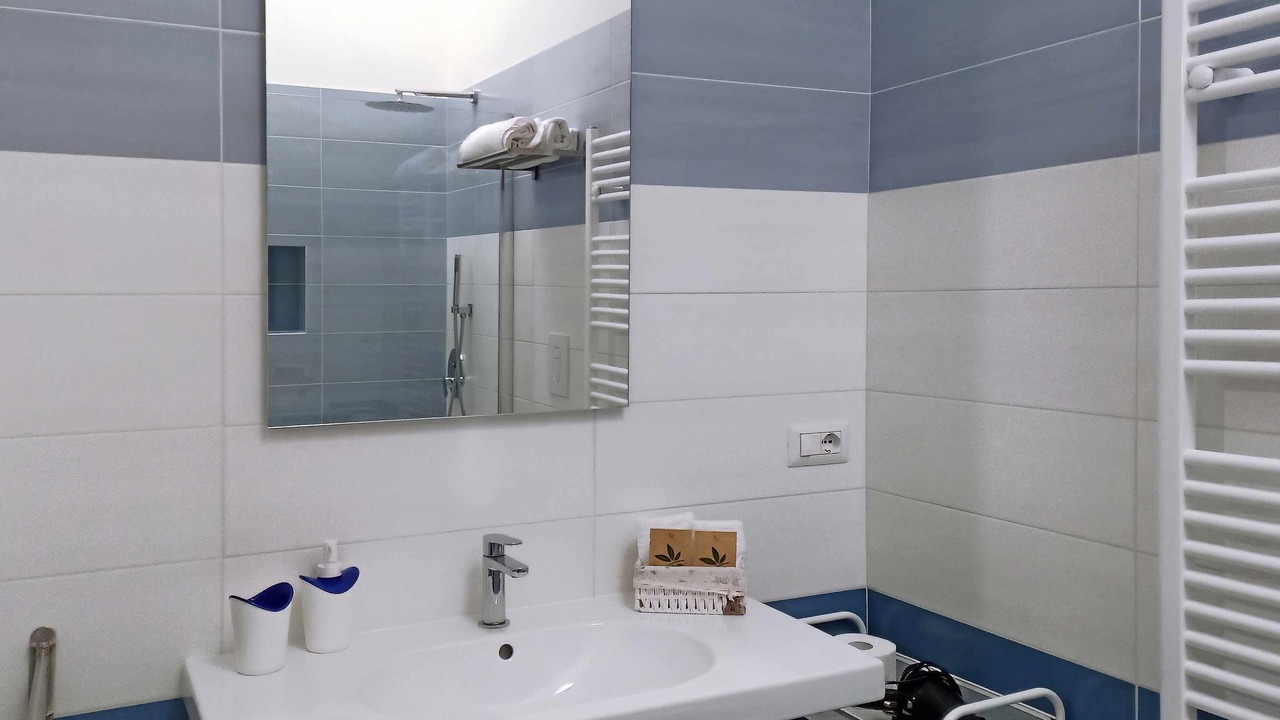 Photo of Bathroom in Bacoli