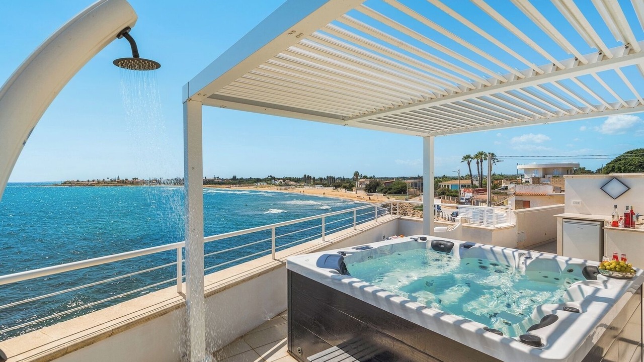 Photo of Patio Balcony in Avola