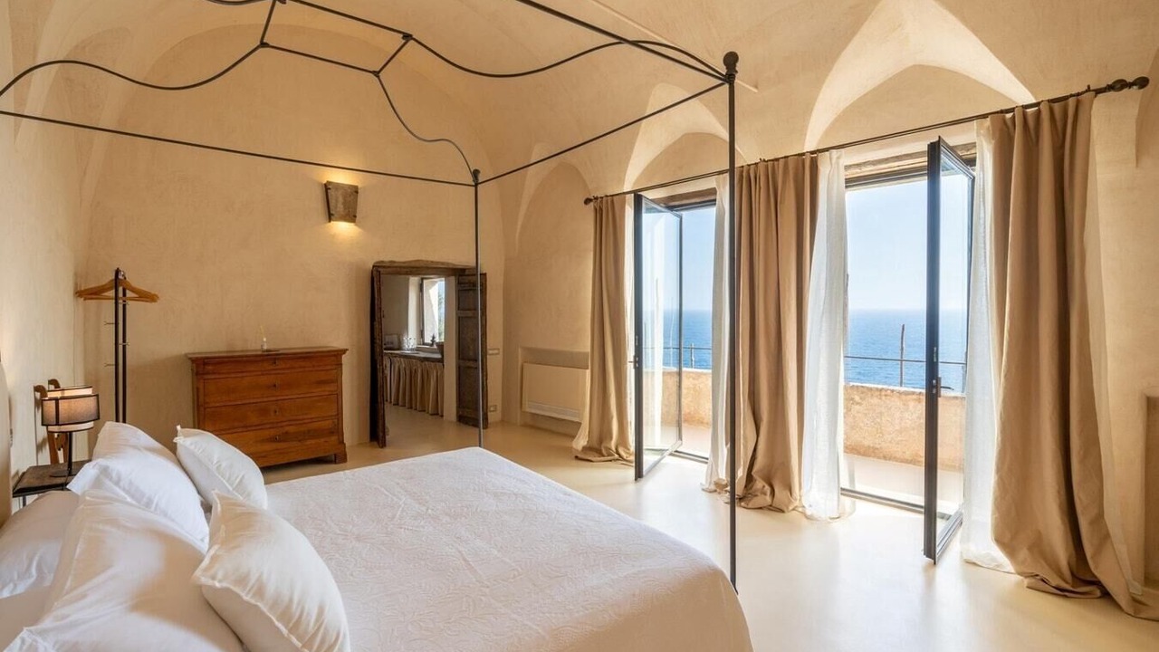 Photo of Bedroom in Pogerola