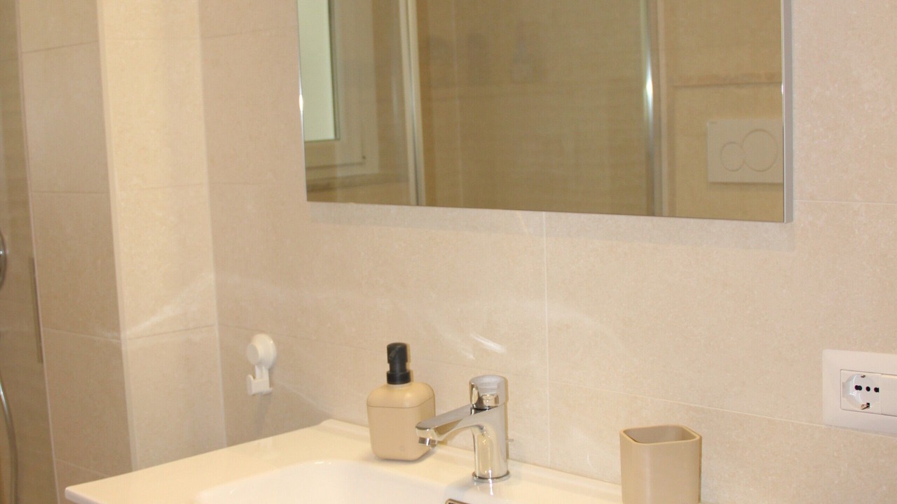 Photo of Bathroom in Quartiere XXXIII Lido di Ostia Ponente