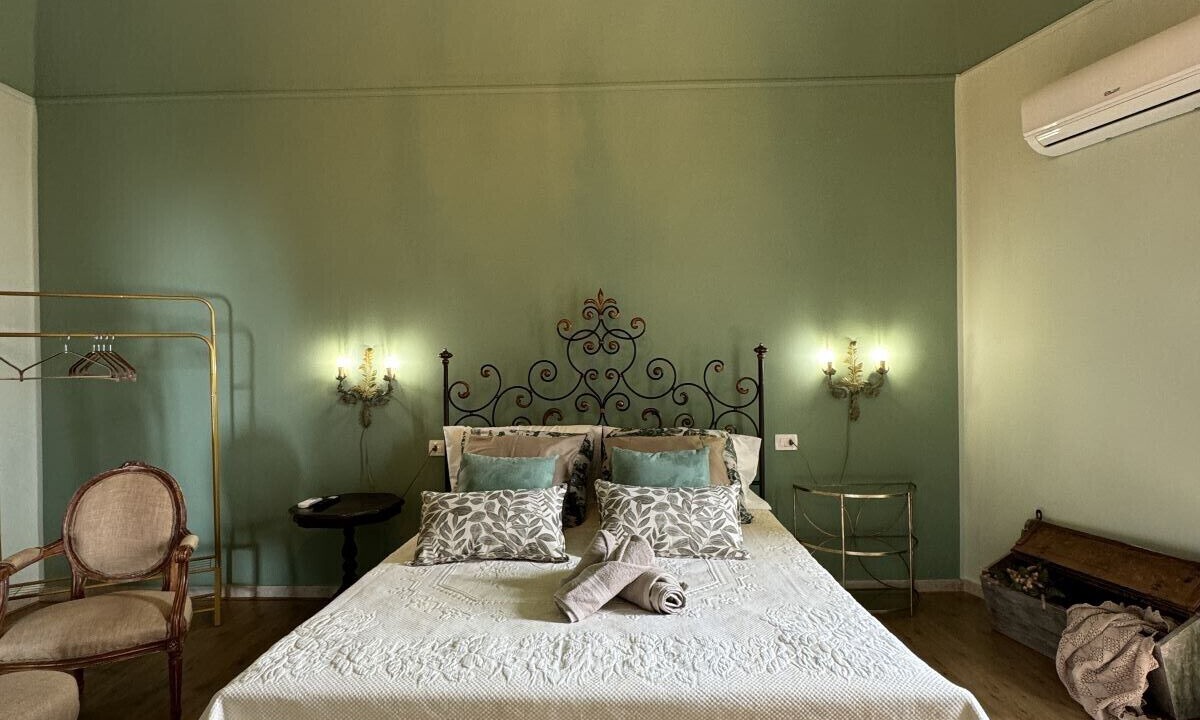 Photo of Bedroom in Aci Bonaccorsi