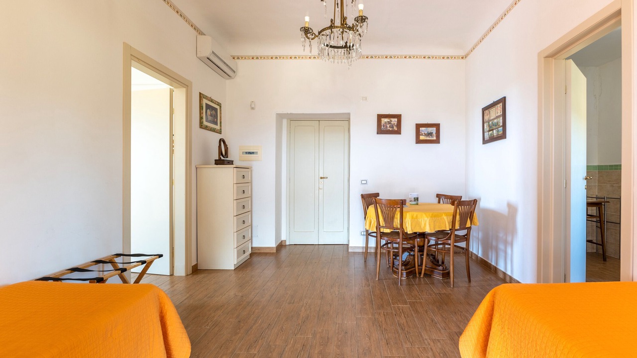 Photo of Others in Casa Papa