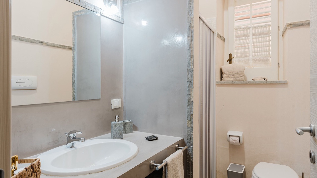 Photo of Bathroom in Menfi