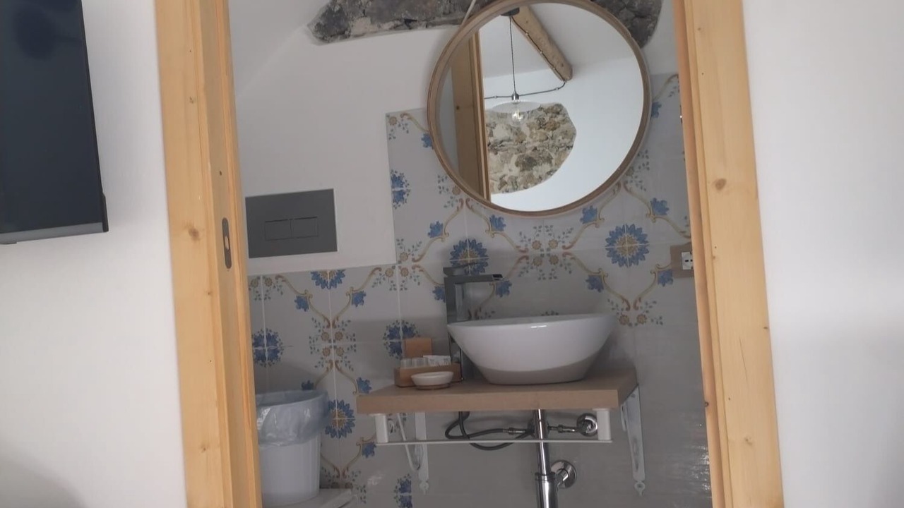 Photo of Bathroom in Monreale