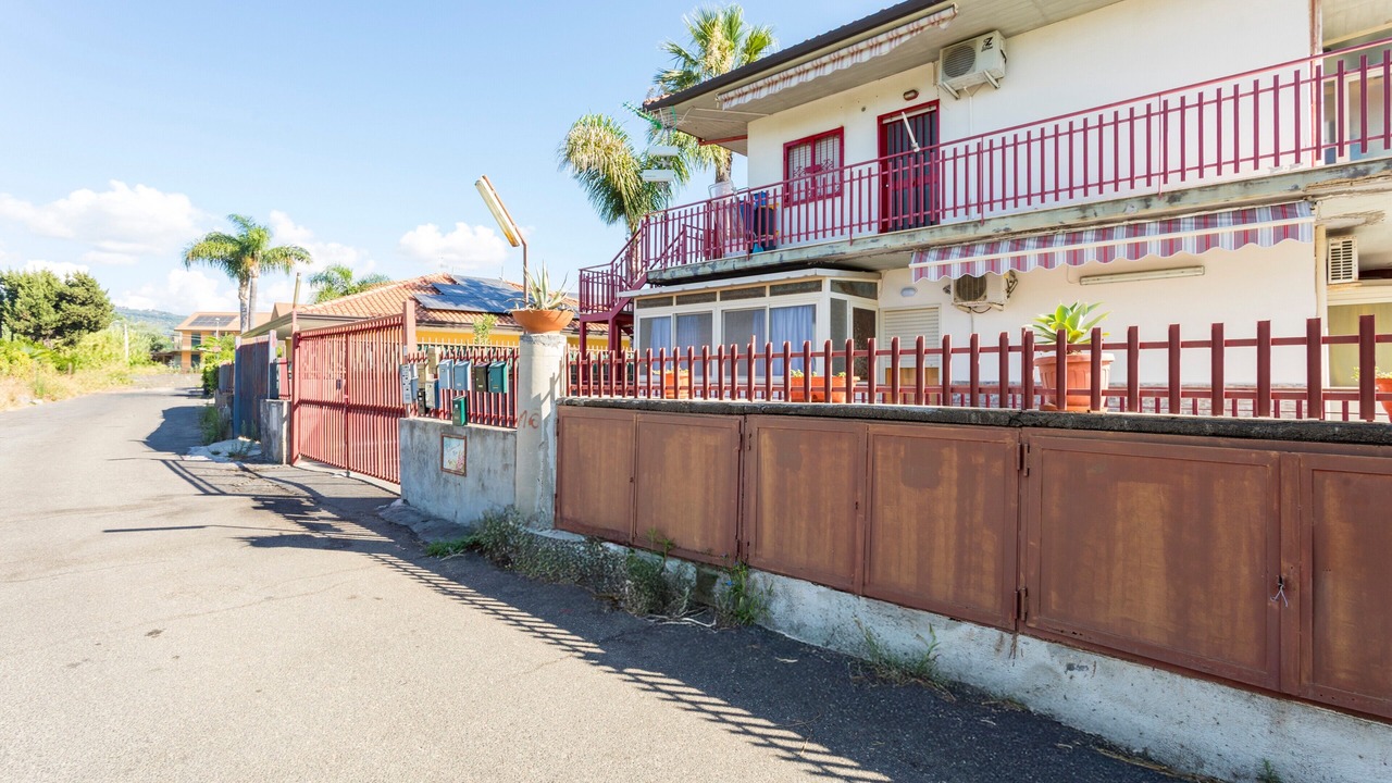 Photo of Outdoor in Fondachello