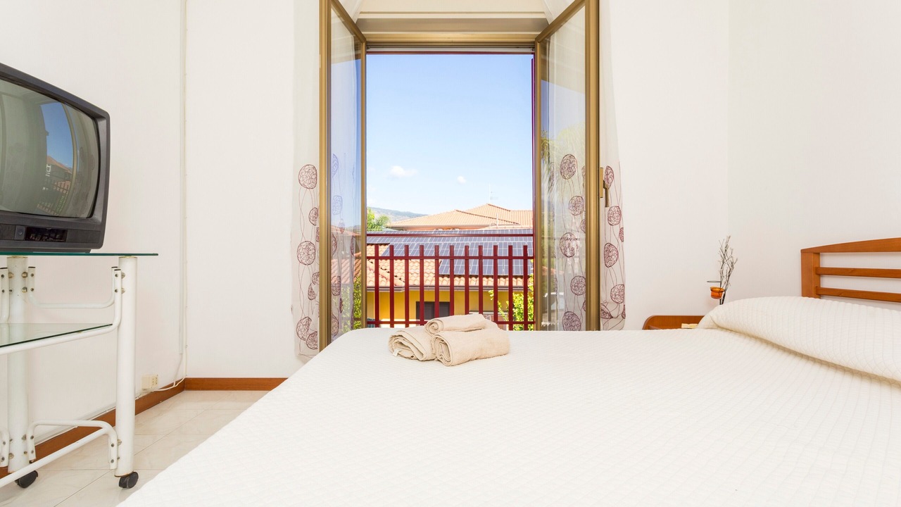 Photo of Bedroom in Fondachello