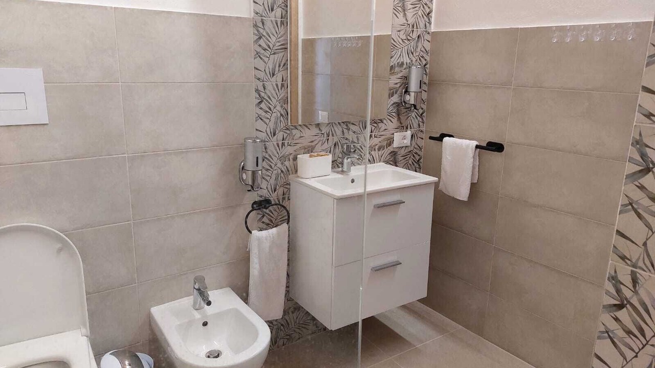 Photo of Bathroom in Aspra