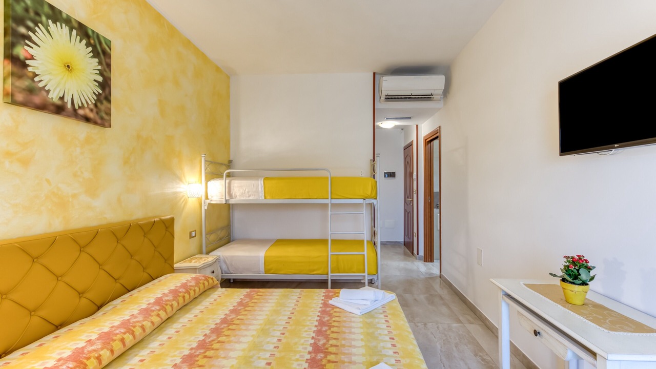Photo of Bedroom in Salve