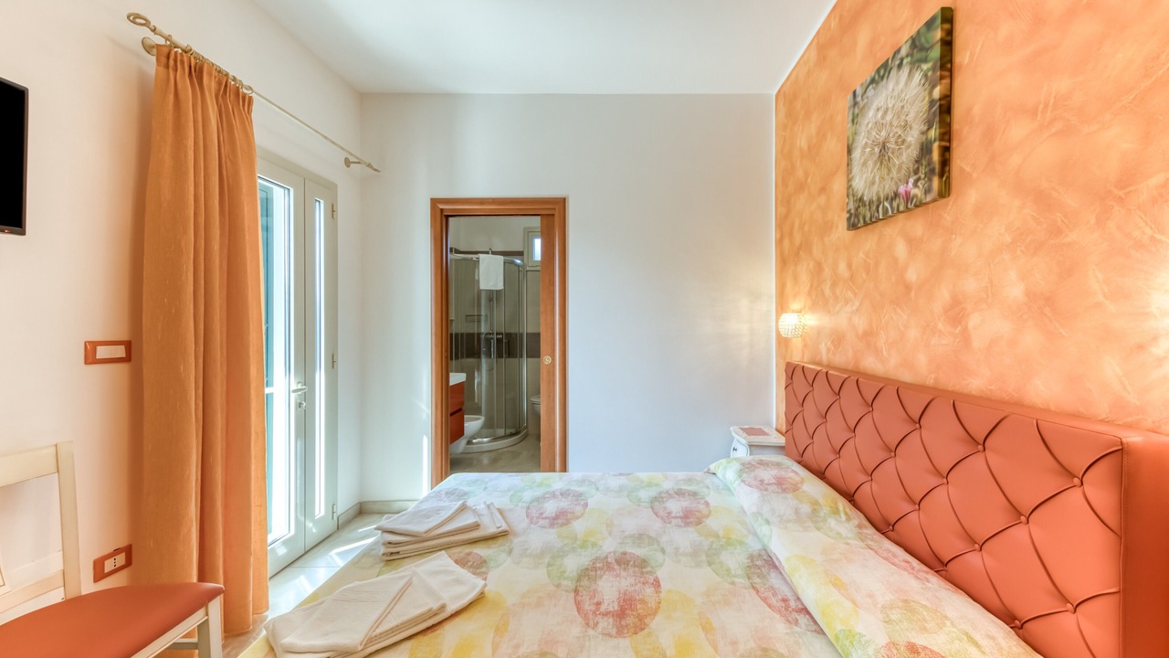 Photo of Bedroom in Salve