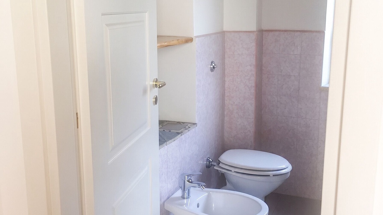Photo of Bathroom in Crotone