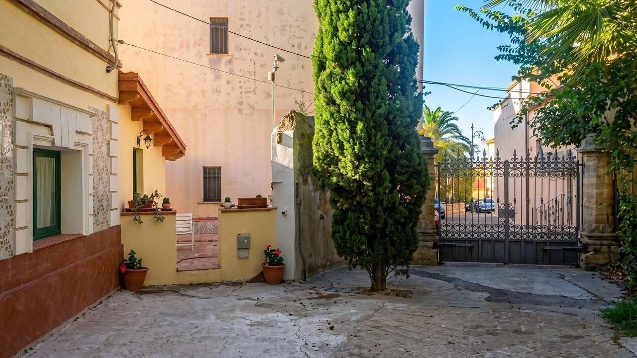 Photo of Others in Crotone