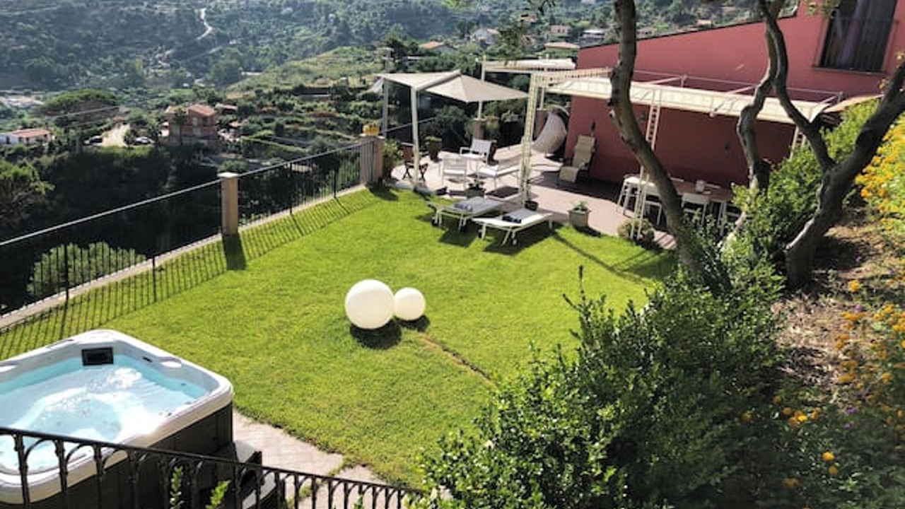 Photo of Outdoor in Cefalu