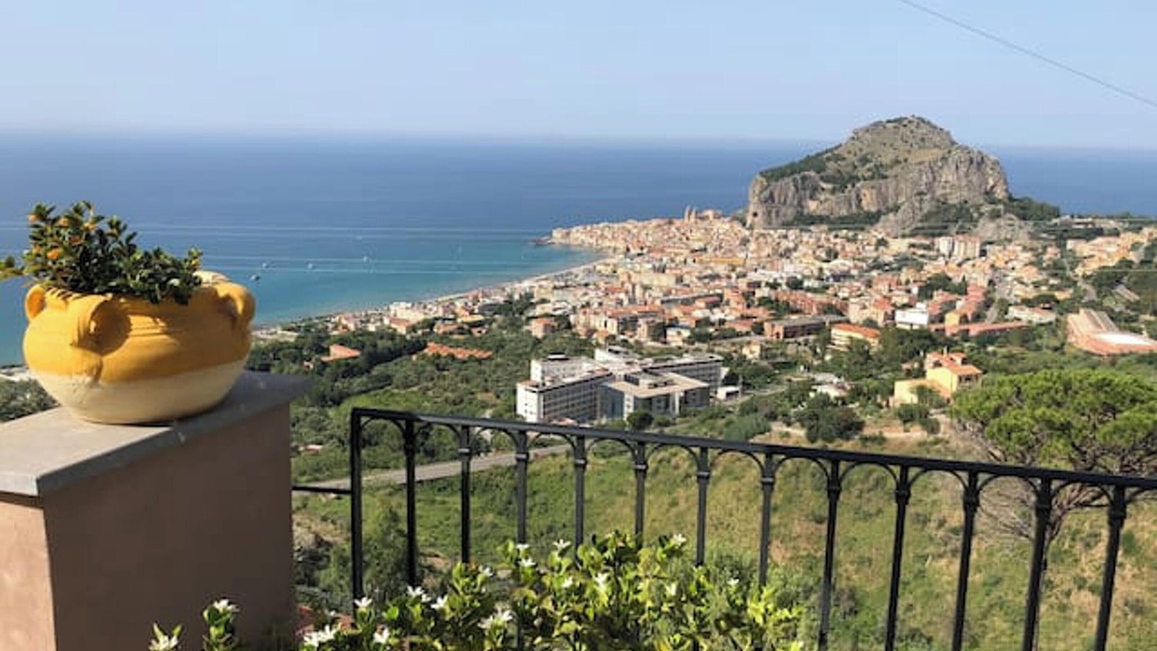 Photo of Others in Cefalu