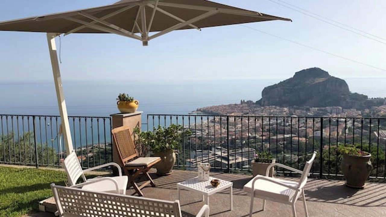 Photo of Others in Cefalu