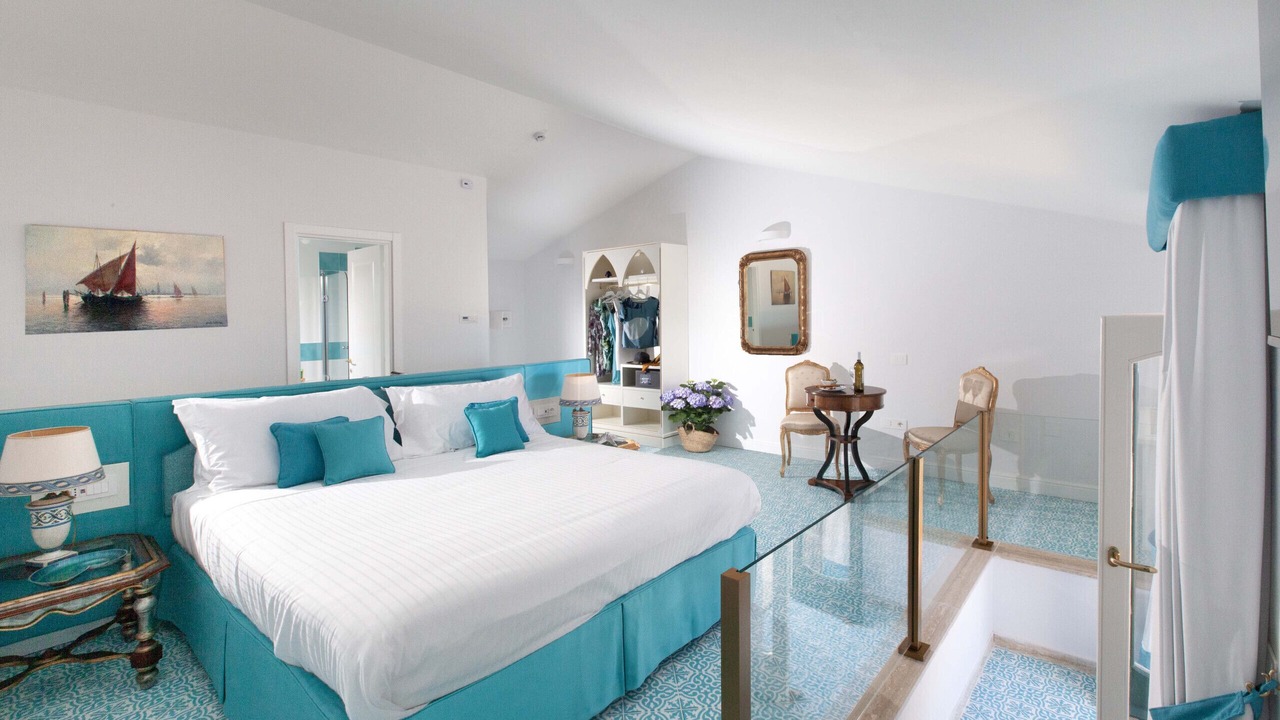 Photo of Bedroom in Scala