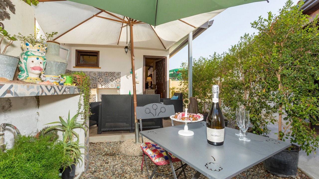 Photo of Outdoor in Mitogio