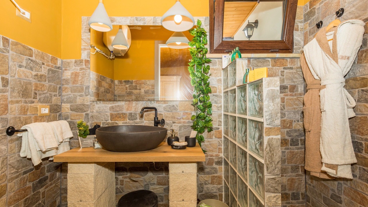 Photo of Bathroom in Mitogio