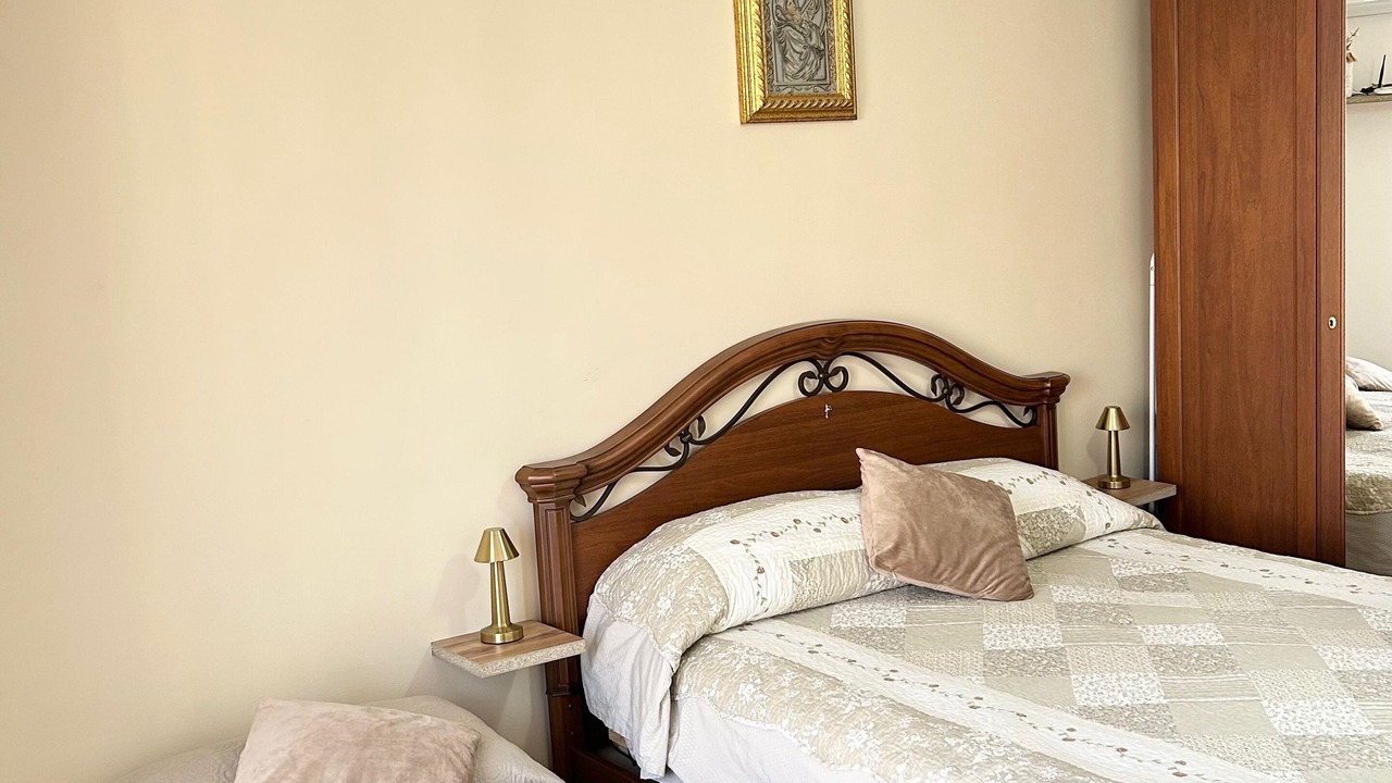 Photo of Bedroom in Corleone