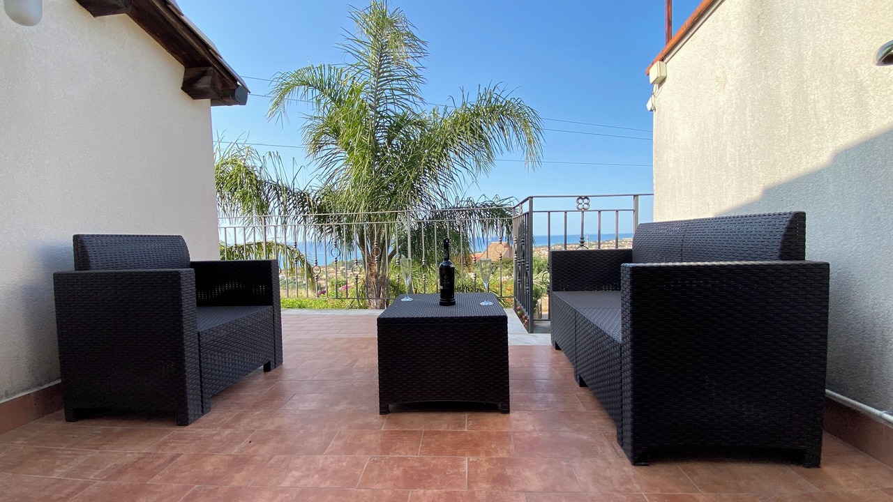 Photo of Patio Balcony in Campofelice di Roccella