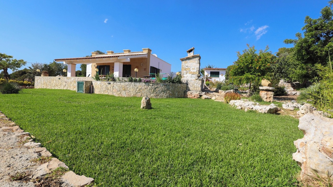 Photo of Outdoor in Salve