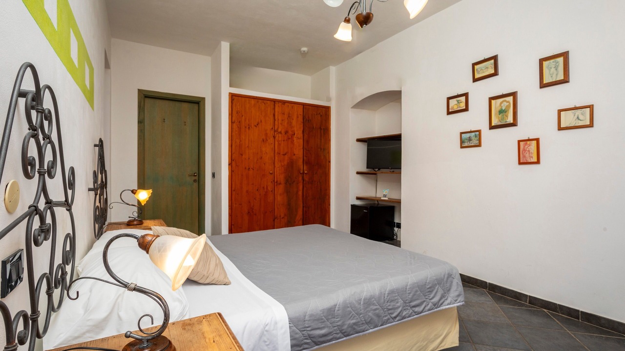 Photo of Bedroom in Mitogio