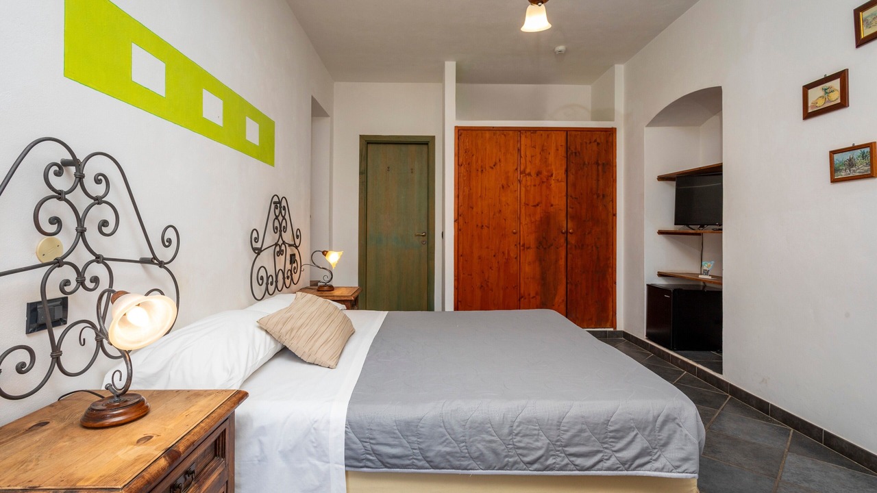 Photo of Bedroom in Mitogio