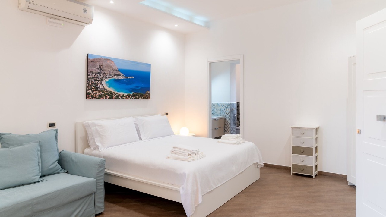 Photo of Bedroom in Mondello