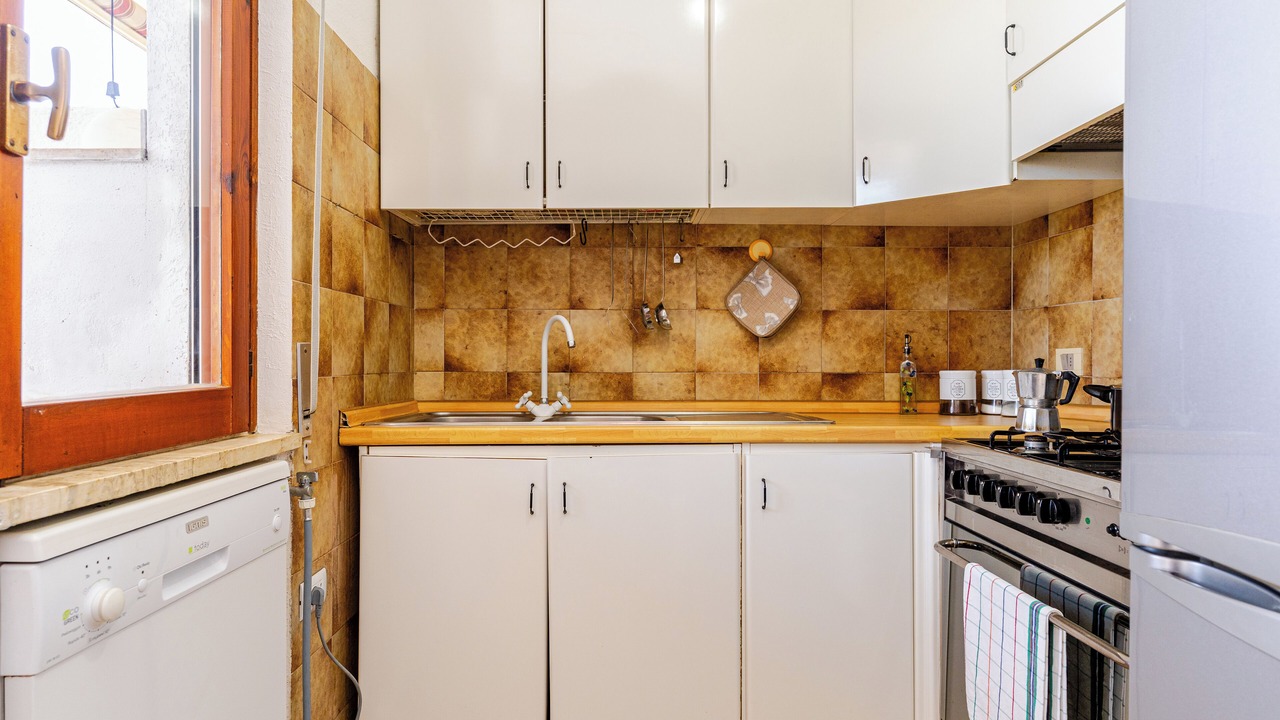 Photo of Kitchen in Scaro-Reggio-Scornavacca-Vardano
