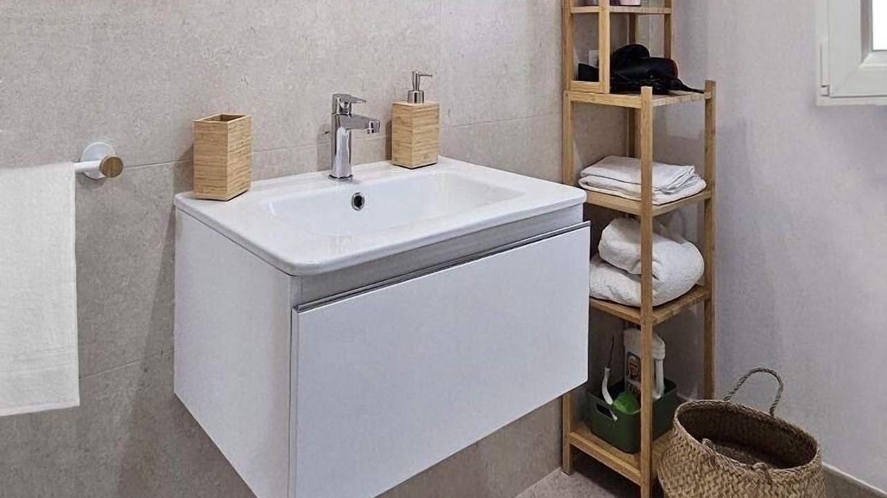 Photo of Bathroom in Brucoli
