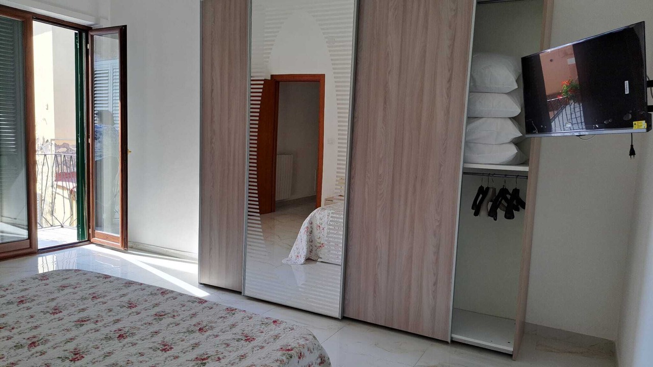 Photo of Bedroom in Bacoli