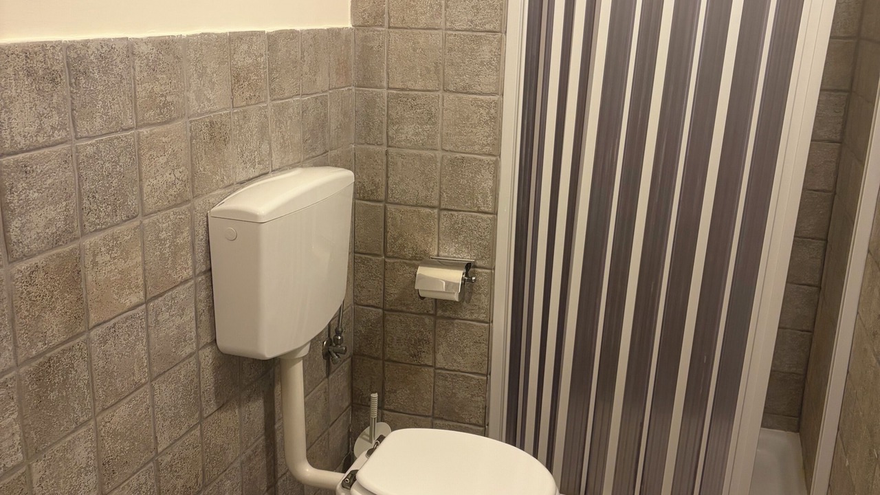 Photo of Bathroom in Mitogio