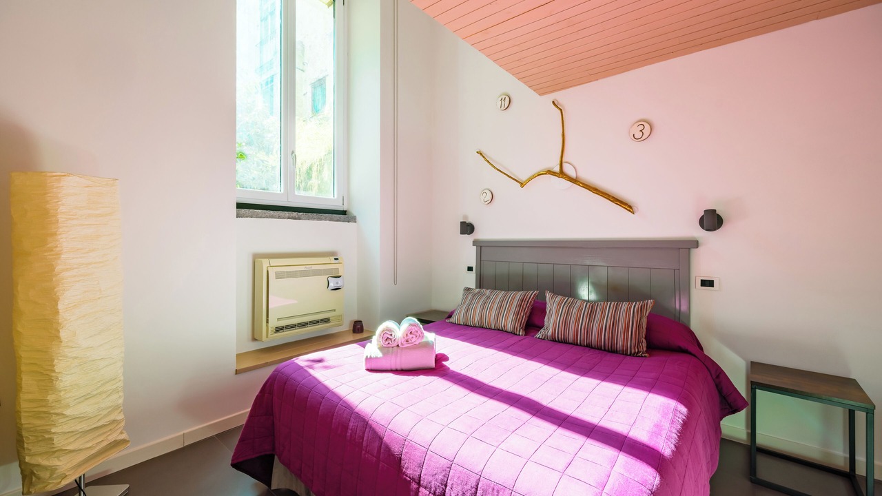 Photo of Bedroom in Naples City Centre