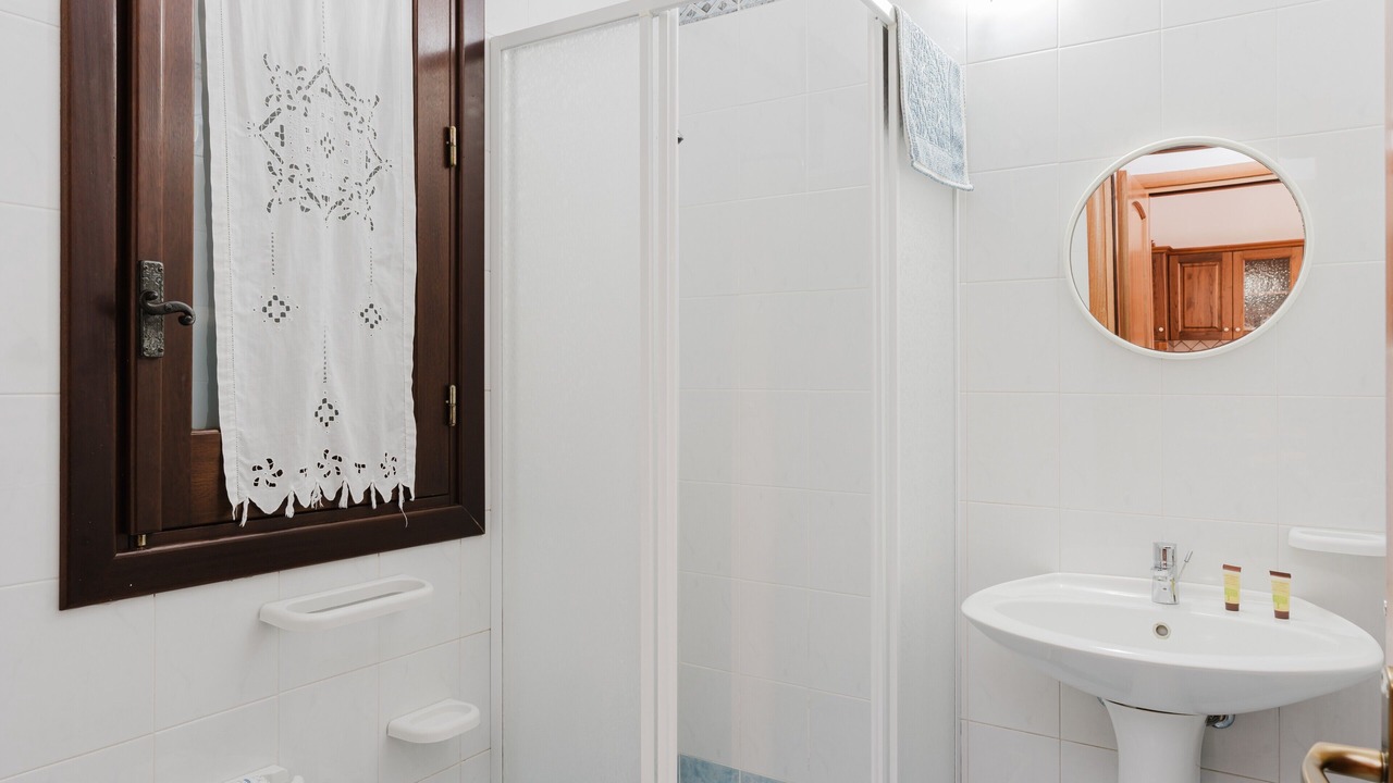 Photo of Bathroom in Castelluzzo