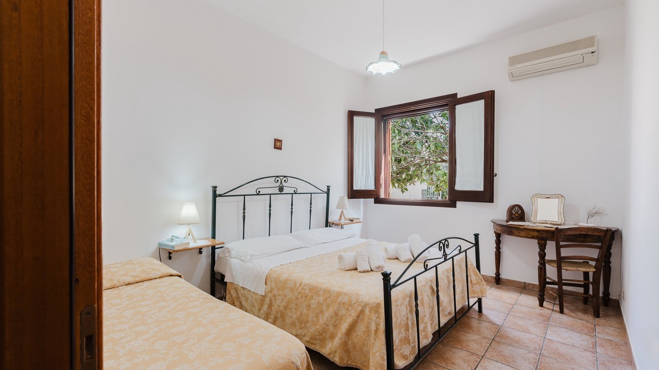Photo of Bedroom in Castelluzzo