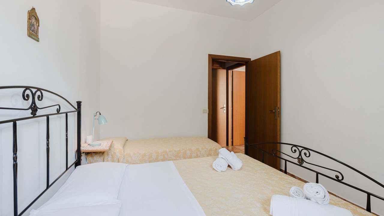 Photo of Bedroom in Castelluzzo