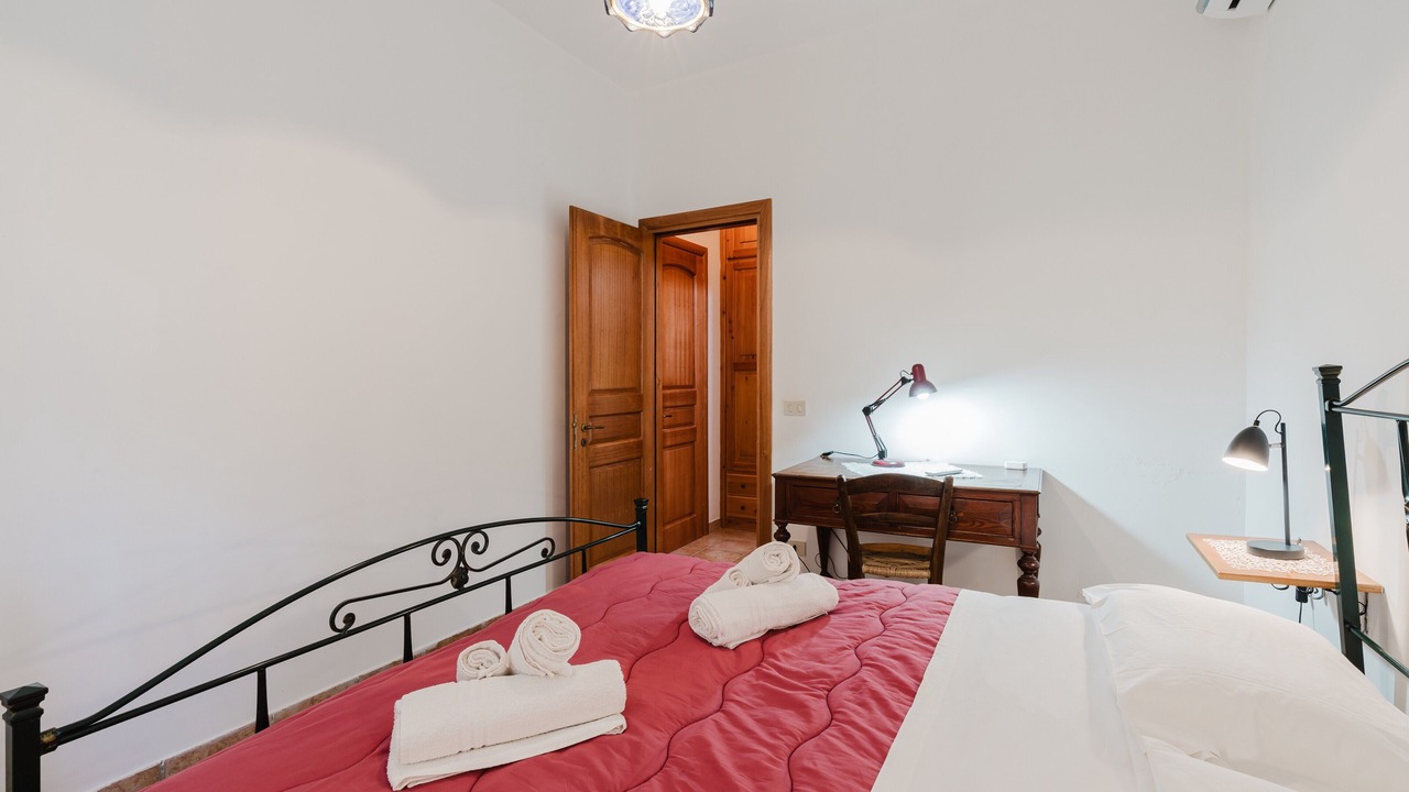 Photo of Bedroom in Castelluzzo