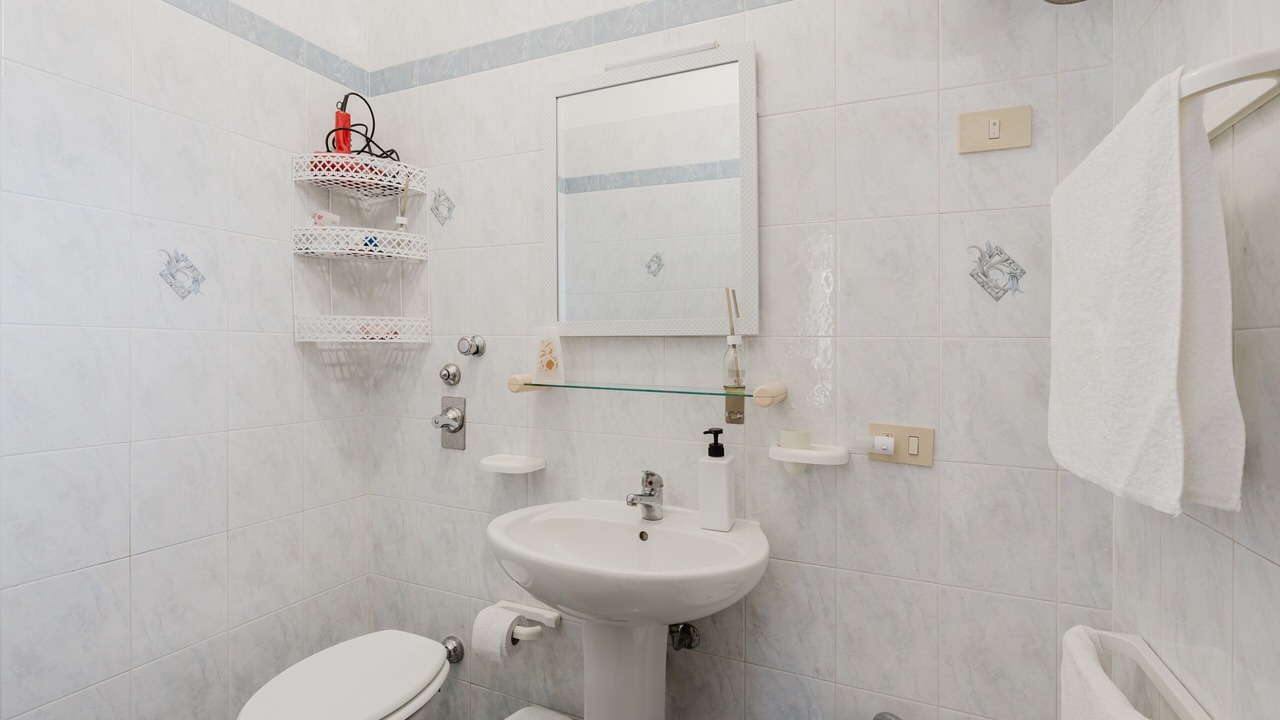 Photo of Bathroom in Trapani City Centre